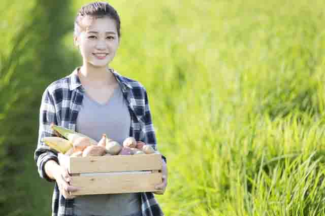 예산군이 여성농업인 행복바우처 지원금액을 상향 확대 시행한다