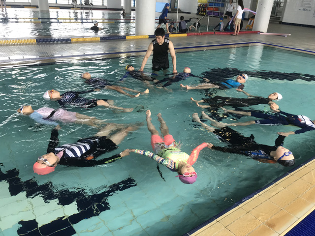안전을 위한 어린이 생존수영 교실 '드림스타트'
