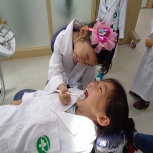 치카치카 뽀글뽀글 체험교실, 치과실 견학체험
