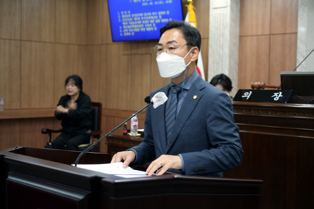 홍성군의회 문병오 의원장                                            장대근 기자 사진 