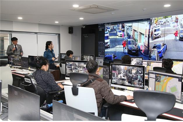 마포구 CCTV 통합관제센터 모습